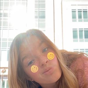 Meet your Posher, Brianna